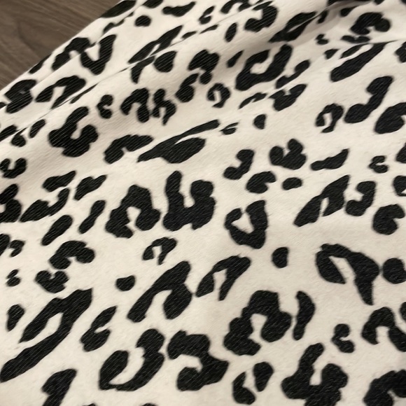 Something Navy Leopard Jogger - Picture 3 of 5